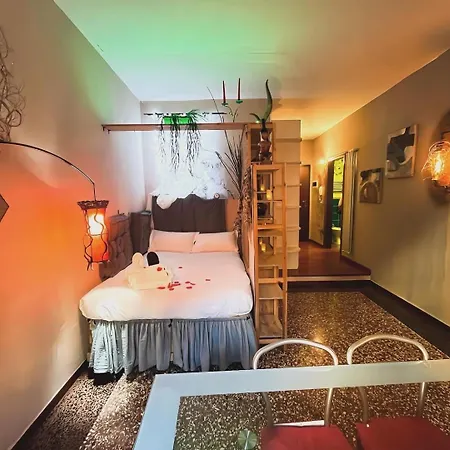 Zamboni House Deluxe Apartament Bolonia